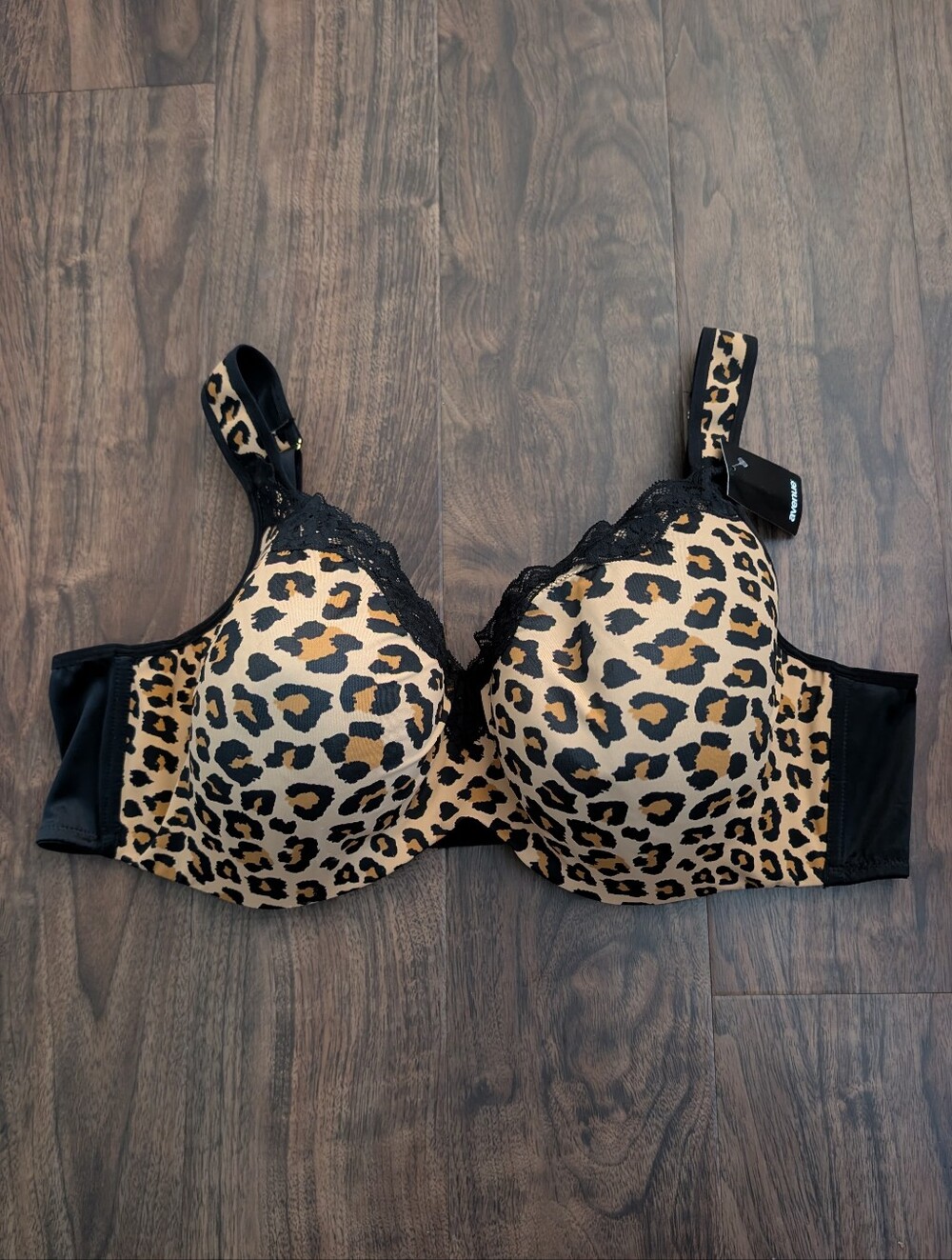 Nwt Avenue 52DDD Leopard Print Full Coverage Bra Lace Trim Wired Adjustable